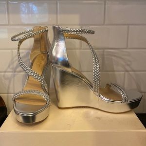 Jewel Badgley Mischka Women's Suzy Wedge Sandal